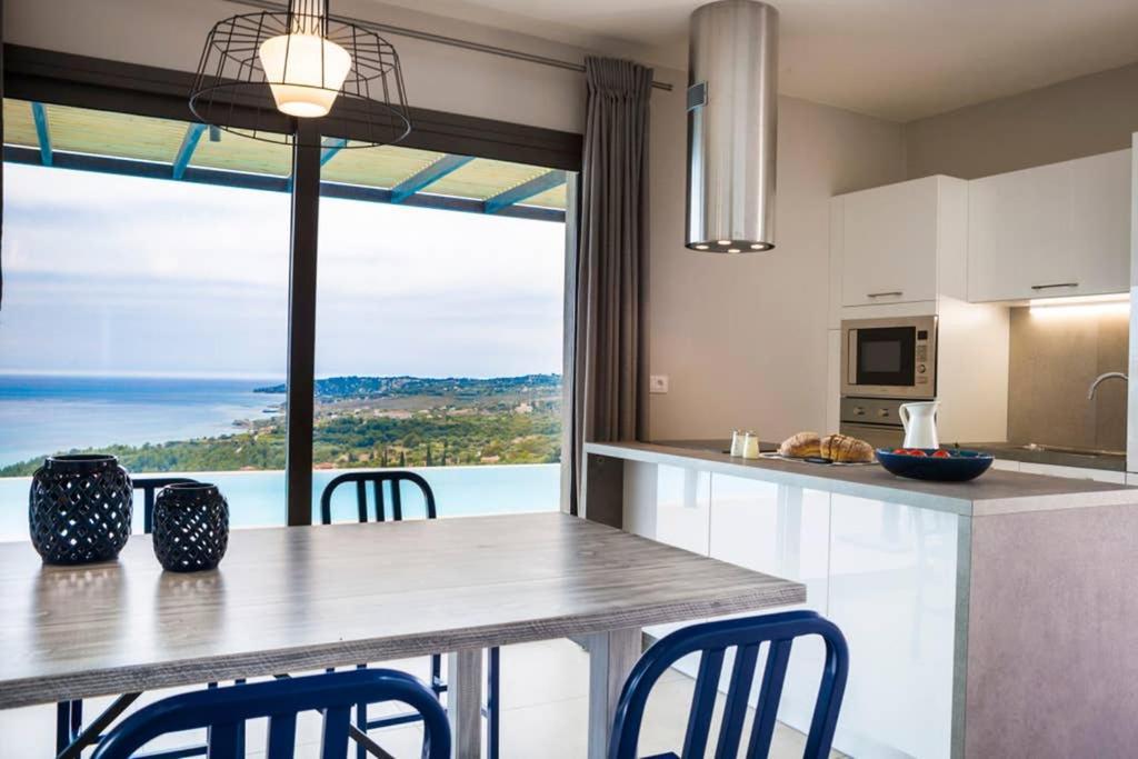 New Villa Blue With Private Pool At Trapezaki Livathos  Buitenkant foto