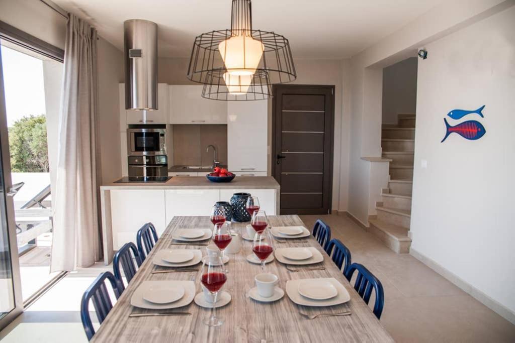 New Villa Blue With Private Pool At Trapezaki Livathos  Buitenkant foto