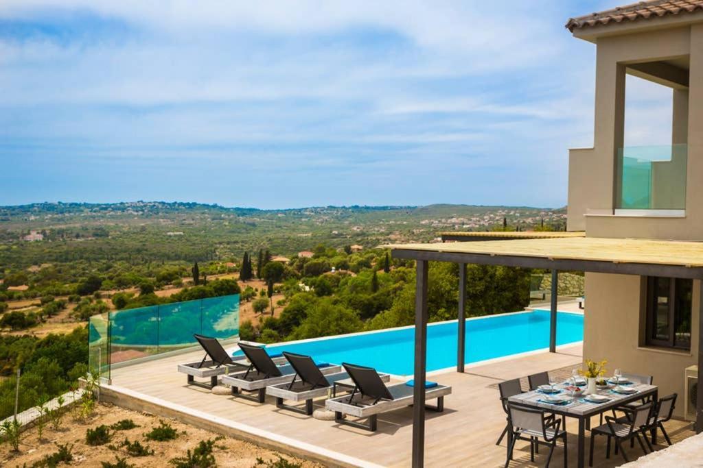 New Villa Blue With Private Pool At Trapezaki Livathos  Buitenkant foto
